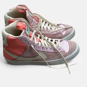 Nike Women's Pink High-Top Sneakers